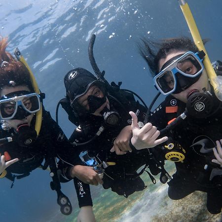 Badladz Beach And Dive Resort Puerto Galera Exteriér fotografie