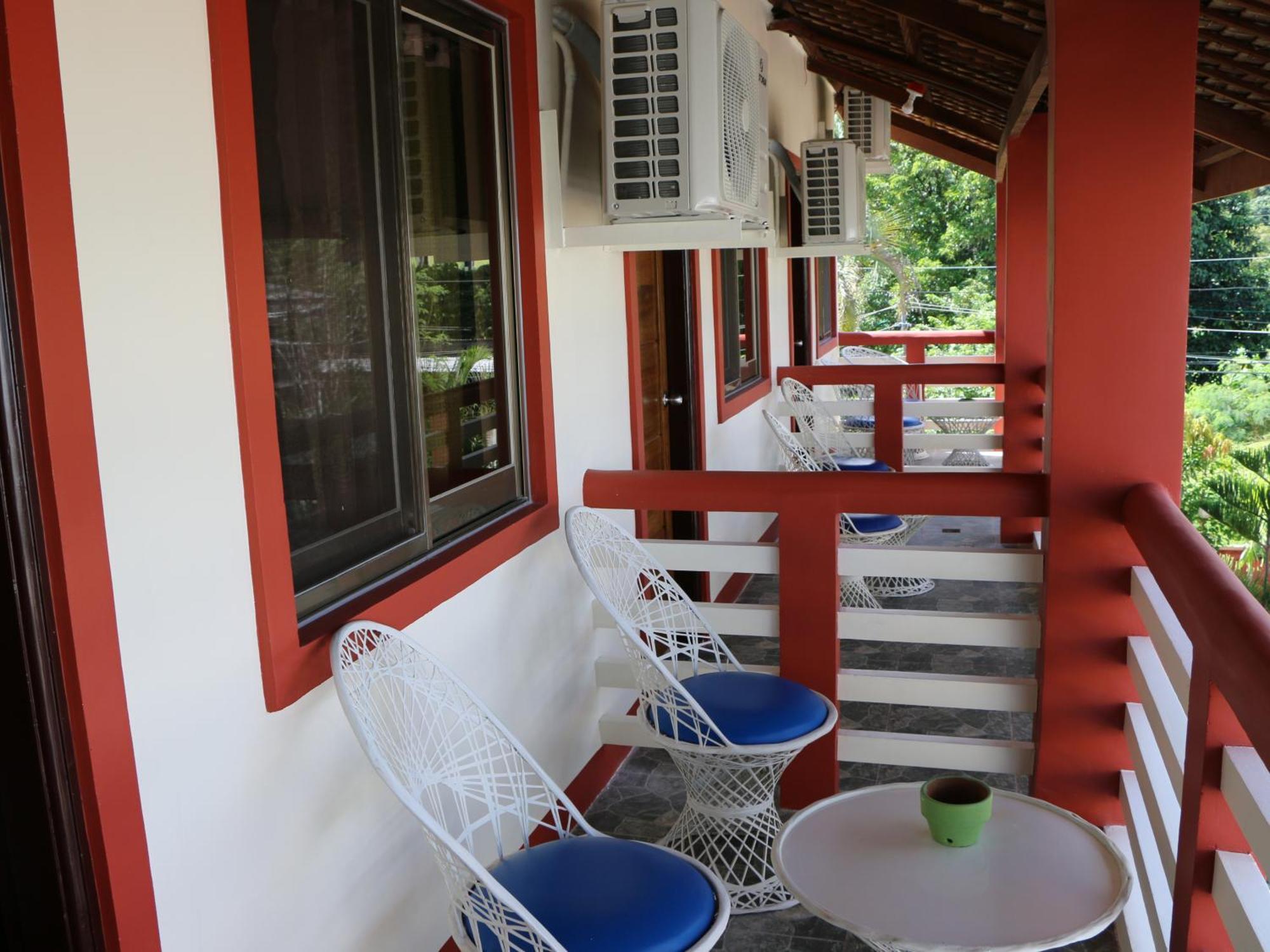 Badladz Beach And Dive Resort Puerto Galera Pokoj fotografie
